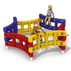 Freestanding All-Out Chain Link Wall